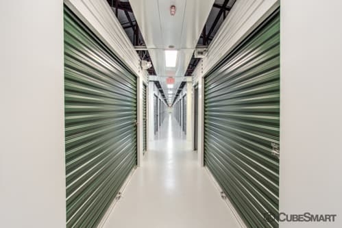 Storage Units at CubeSmart Self Storage - Cape Coral - 2607 Southwest Pine Island Road - 2607 Southwest Pine Island Road