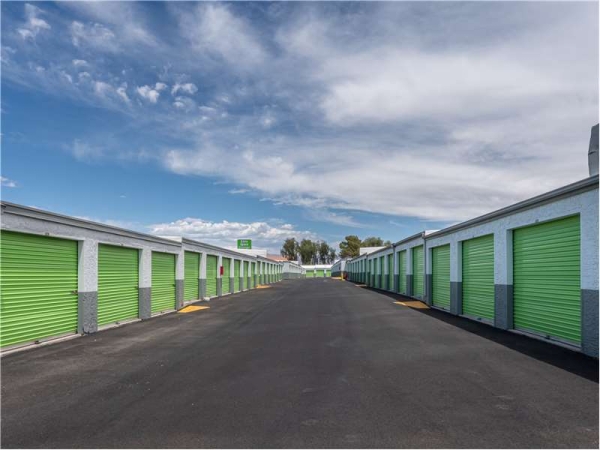 Storage Units at Extra Space Storage - 1058 - Las Vegas - N Lamont St - 3450 North Lamont Street
