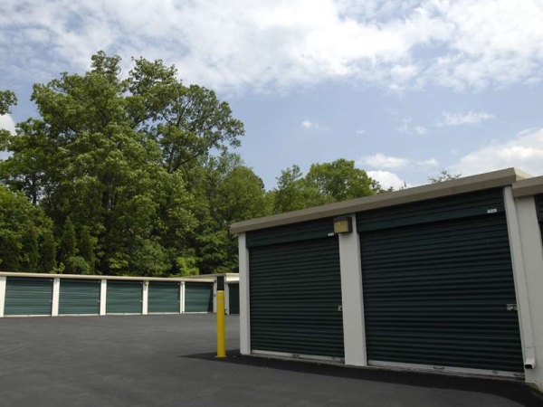 Storage Units at Extra Space Storage - 1304 - Atlanta - Cheshire Bridge Rd NE - 2489 Cheshire Bridge Road