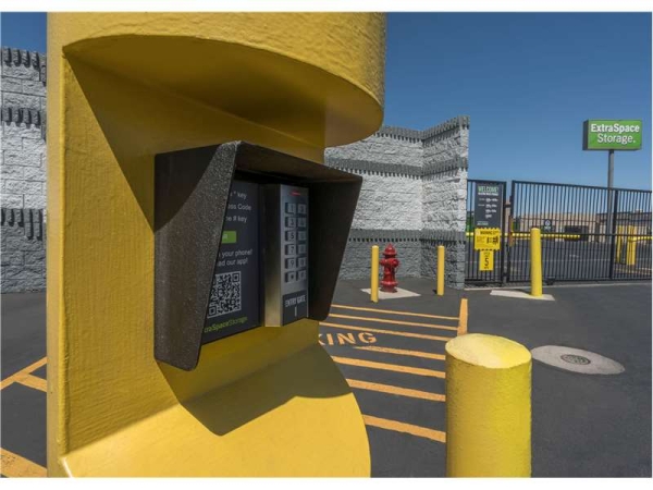 Storage Units at Extra Space Storage - 0830 - Henderson - Stephanie Pl - 1051 Stephanie Place