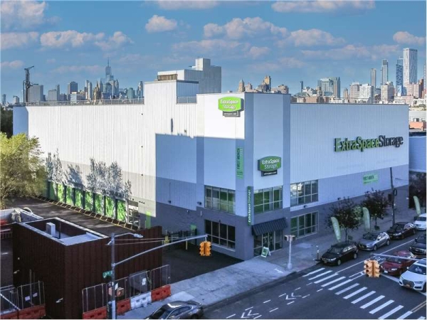Storage Units at Extra Space Storage - 1399 - Brooklyn - 3rd Ave - 312 3rd Avenue