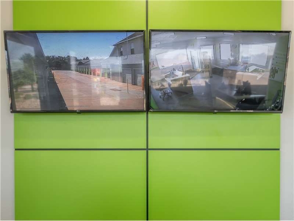 Facility photo: //images.sparefoot.com/medium/1567746994337f5d8c3.jpg