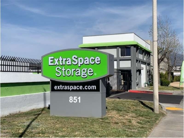 Facility photo: //images.sparefoot.com/medium/1567866994343cc4f53.jpg