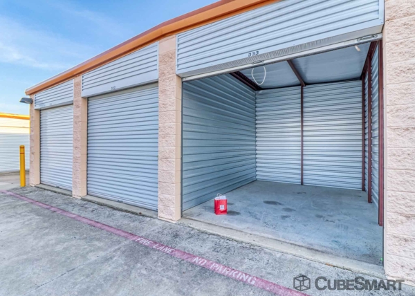 Storage Units at CubeSmart Self Storage - Mckinney - 9233 Westridge Boulevard - 9233 Westridge Boulevard