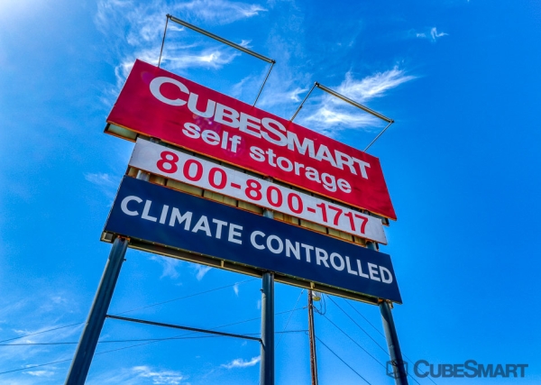 Storage Units at CubeSmart Self Storage - Tyler - 12324 State Highway 155 South - 12324 State Highway 155 South