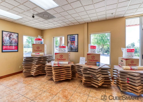 Facility photo: //images.sparefoot.com/medium/1570746943cf5338c25.jpg