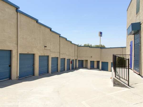 Storage Units at Best RV Storage - 5913 Esperanza Avenue