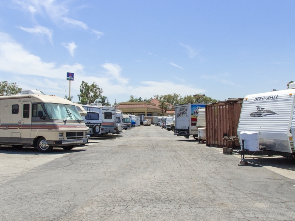 Storage Units at Best RV Storage - 5913 Esperanza Avenue