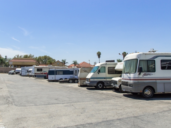 Storage Units at Best RV Storage - 5913 Esperanza Avenue