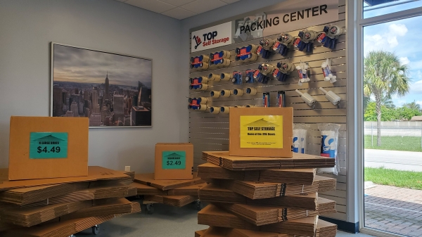 Facility photo: //images.sparefoot.com/medium/157353637a6f0a1af76.jpg