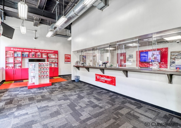 Storage Units at CubeSmart Self Storage - Bronx - 395 Brook Ave - 395 Brook Ave