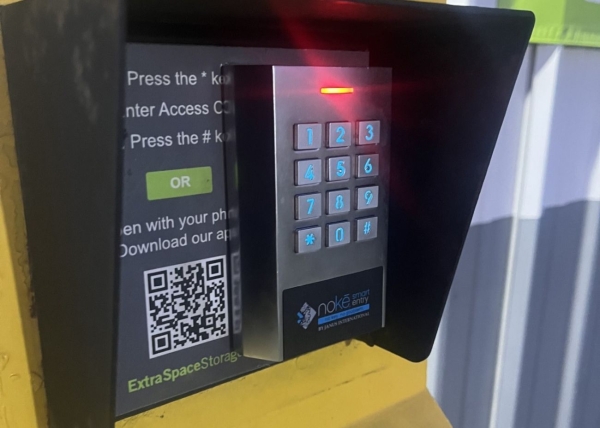 Facility photo: //images.sparefoot.com/medium/198361699433d3b8ab1.jpg