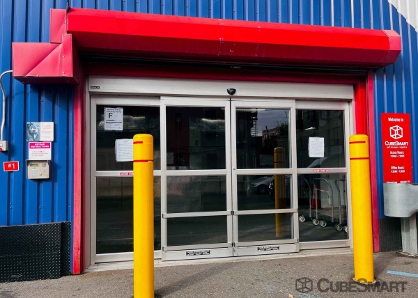 Storage Units at CubeSmart Self Storage - Brooklyn - 1151 E New York Ave - 1151 E New York Ave