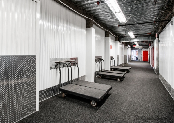 Facility photo: //images.sparefoot.com/medium/1998426a3a3822157a6.jpg