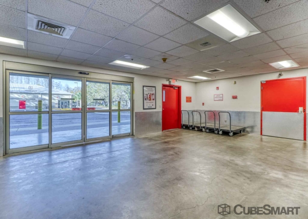 Storage Units at CubeSmart Self Storage - Tampa - 3708 W Bearss Ave - 3708 W Bearss Ave