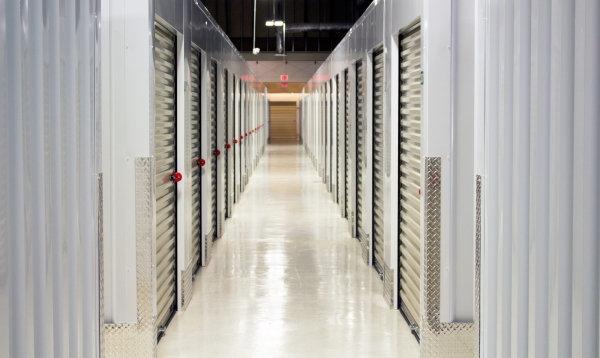 Facility photo: //images.sparefoot.com/medium/200483573f1deb82b59.jpg