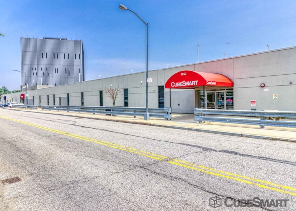 Storage Units at CubeSmart Self Storage - Bronx - 1260 Waters Pl - 1260 Waters Pl