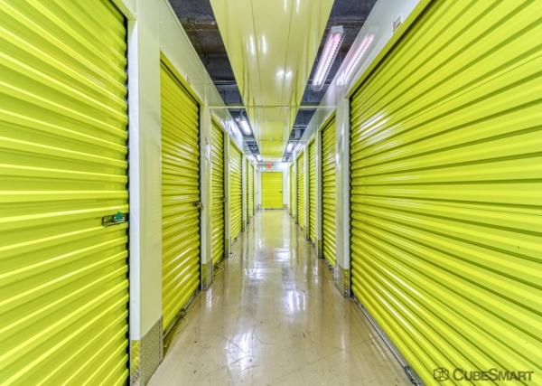 Storage Units at Renaissance Self Storage - 1500 Gateway Blvd