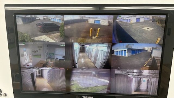 Facility photo: //images.sparefoot.com/medium/20126669ce5c0377f39.jpg