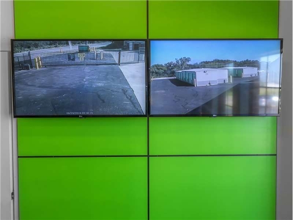 Facility photo: //images.sparefoot.com/medium/201277699433e51ff00.jpg