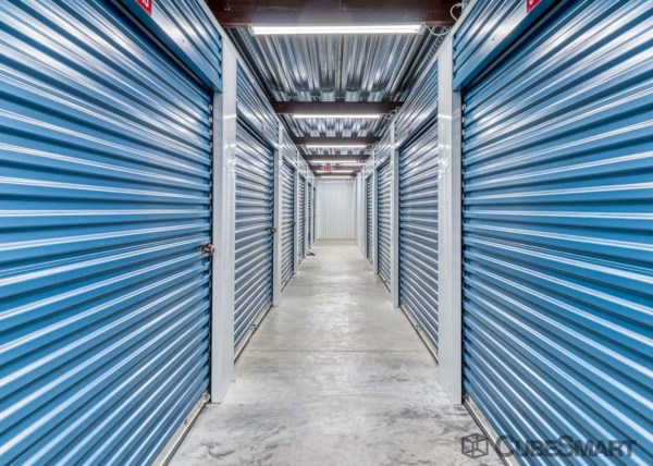 Facility photo: //images.sparefoot.com/medium/20139968834e91a02a3.jpg
