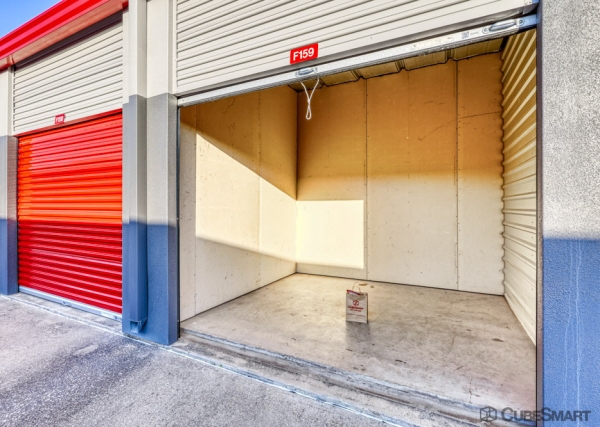 Facility photo: //images.sparefoot.com/medium/20158369f7111ea4459.jpg
