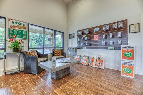 Storage Units at Peachtree Parkway Self Storage - 1030 Peachtree Parkway