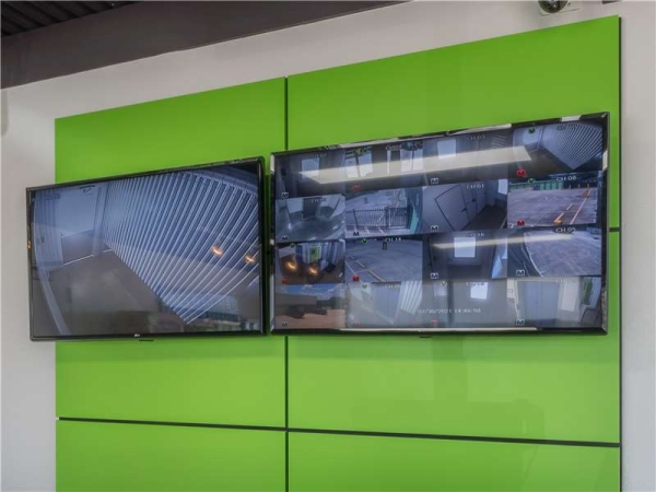 Storage Units at Extra Space Storage - 1387 - San Antonio - DeZavala Rd - 4515 De Zavala Road