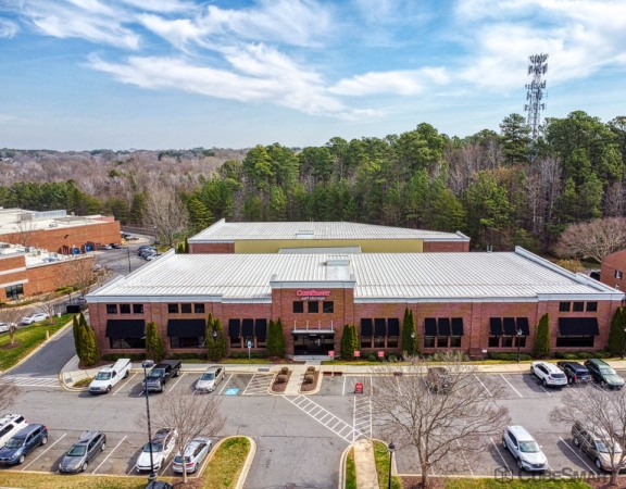 Facility photo: //images.sparefoot.com/medium/20182769e099fb858c1.jpg