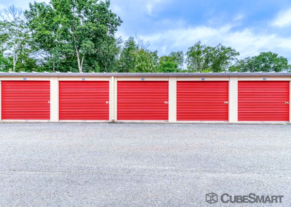 Facility photo: //images.sparefoot.com/medium/2020606971e6fb02c03.jpg