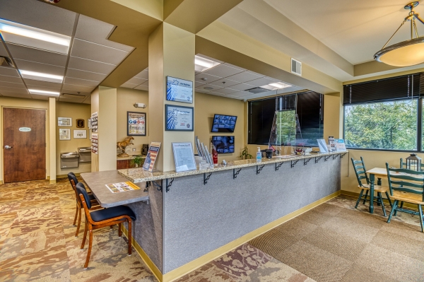 Facility photo: //images.sparefoot.com/medium/2021695f6cd22bded18.jpg