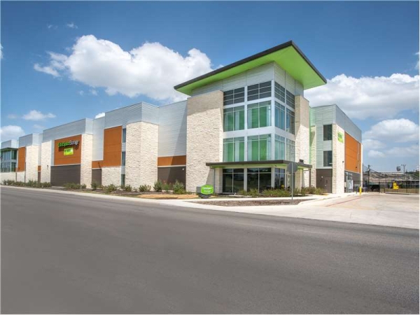 Storage Units at Extra Space Storage - 8691 - San Antonio - Huebner Road - 9738 Huebner Road