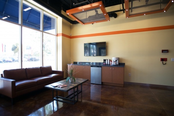 Facility photo: //images.sparefoot.com/medium/202550592f25cebbfb9.jpg