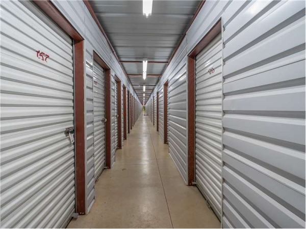 Storage Units at Extra Space Storage - 8715 - Oklahoma City - May Ave - 15200 North May Avenue