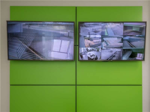 Storage Units at Extra Space Storage - 1307 - Dallas - E NW Hwy - 5701 Northwest Highway