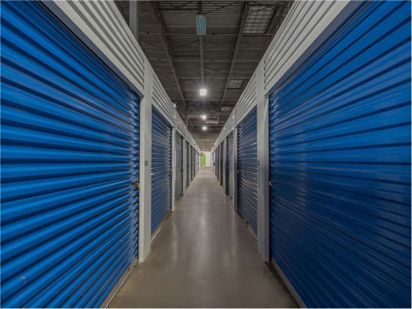 Storage Units at Extra Space Storage - 1765 - Dallas - Northwest Hwy - 1975 West Northwest Highway