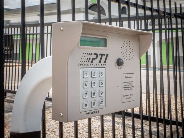 Storage Units at Extra Space Storage - 1306 - San Antonio - Culebra Rd - 8378 Culebra Road