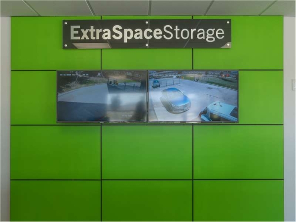 Storage Units at Extra Space Storage - 8766 - San Antonio - 12211 N IH -35 - 12211 Interstate 35 Frontage Road