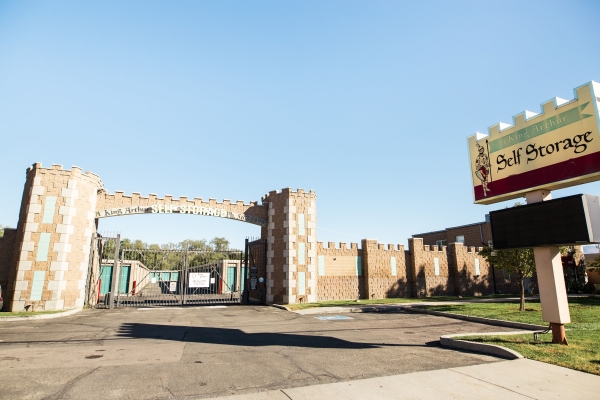 Facility photo: //images.sparefoot.com/medium/20353862d5b635ef6a2.jpg
