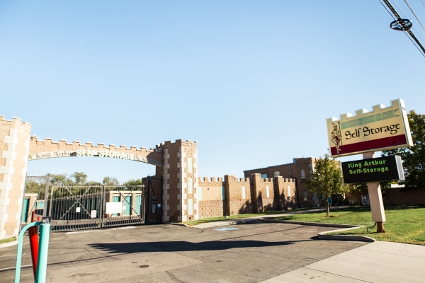 Facility photo: //images.sparefoot.com/medium/20353862d5b638cd3a6.jpg