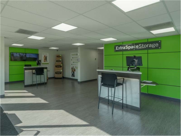 Storage Units at Extra Space Storage - 8246 - Spring - Treaschwig Rd - 5603 Treaschwig Road