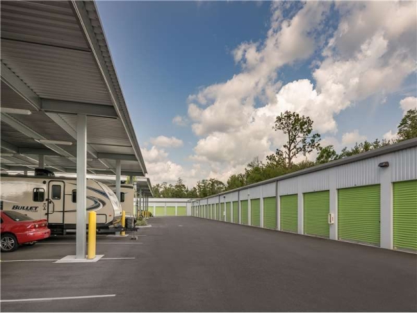 Facility photo: //images.sparefoot.com/medium/2035736994347b08140.jpg