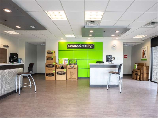 Storage Units at Extra Space Storage - 8694 - Carrollton - Hebron Pkwy - 2524 East Hebron Parkway