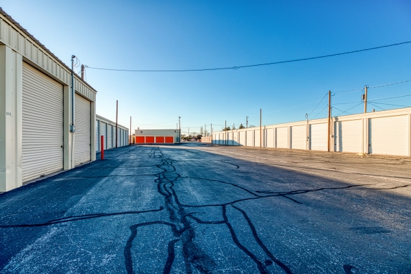 Facility photo: //images.sparefoot.com/medium/2039915e4ab62d00698.jpg