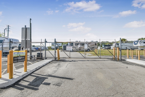 Storage Units at Affordable Secure Storage - Ocala - 11055 W Hwy 40