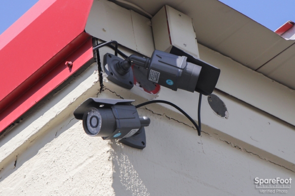 Storage Units at U-Store-It - Fort Worth - 5513 East Lancaster Avenue