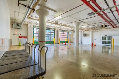 Storage Units at CubeSmart Self Storage - Chicago - 4100 W Diversey Ave - 4100 W Diversey Ave