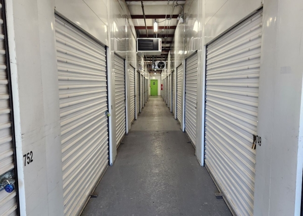 Storage Units at Extra Space Storage - 0685 - Chicago - W Fullerton Ave - 2100 West Fullerton Avenue