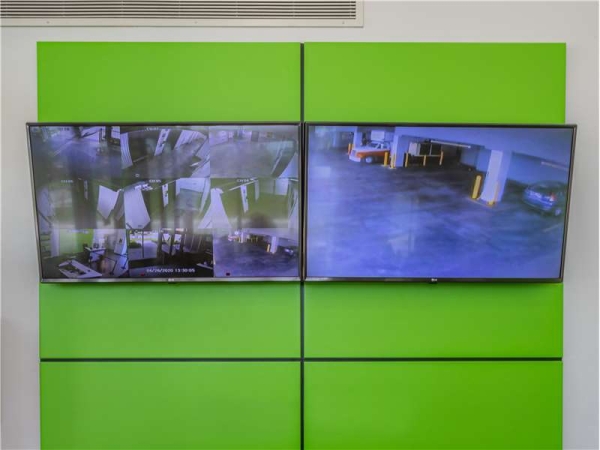 Storage Units at Extra Space Storage - 8133 - Miami - SW 68th Ave - 910 Southwest 68th Avenue