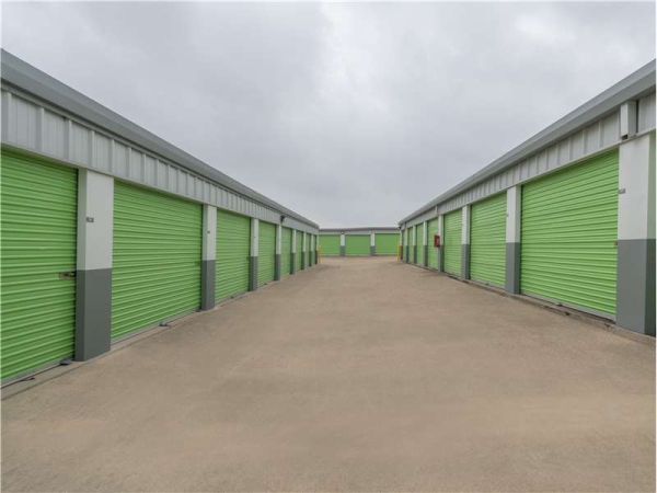 Storage Units at Extra Space Storage - 1624 - Mesquite - Gus Thomasson Rd - 3950 Gus Thomasson Road